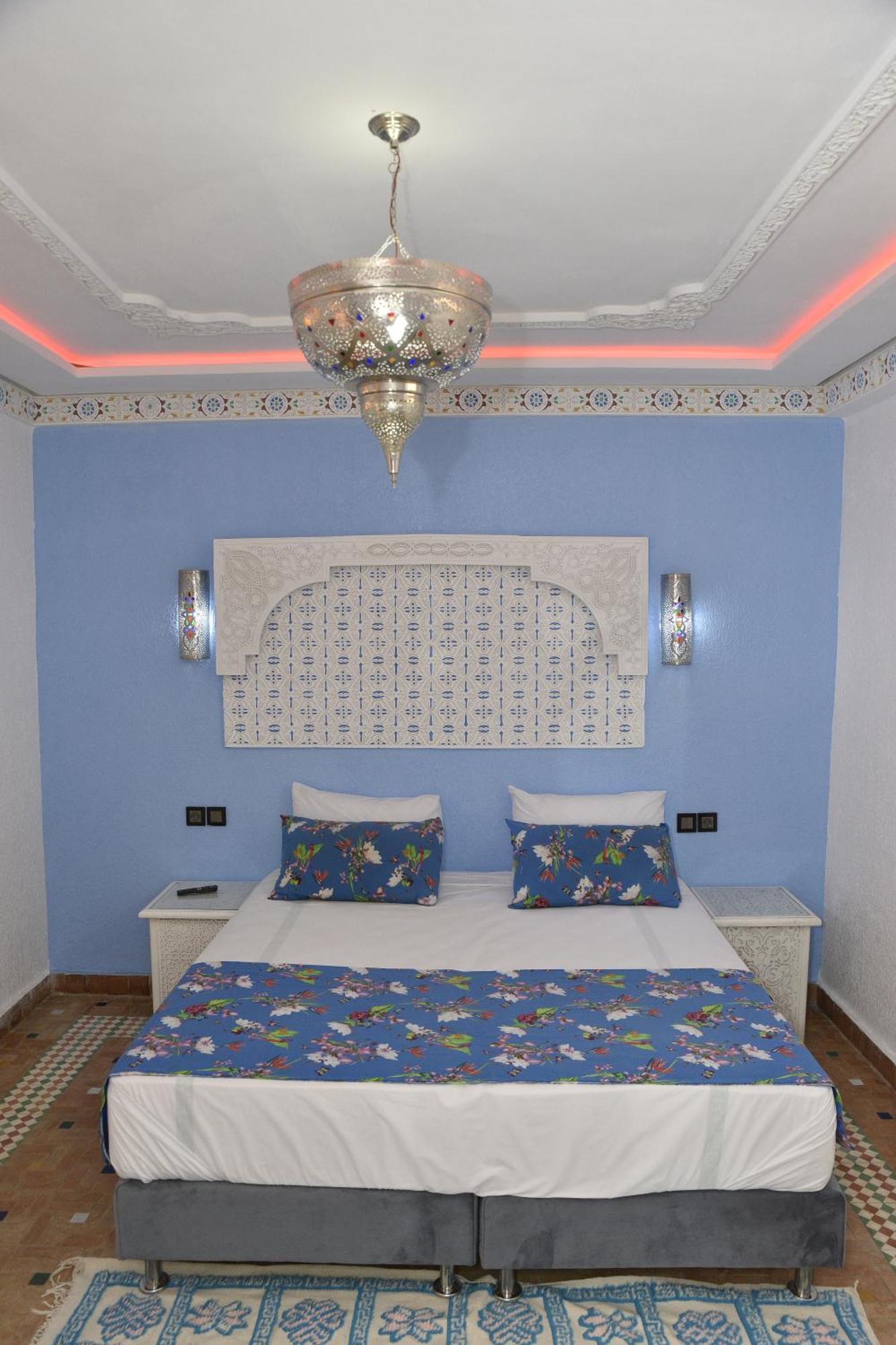 Riad Golf Stinia 2 Мекнес Экстерьер фото